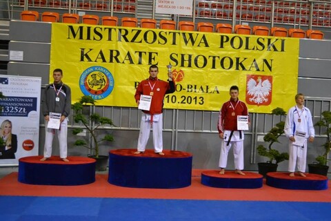 Patryk Hassa z brązowym medalem (karate)
