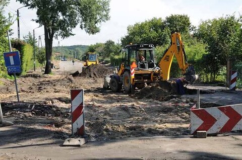 Pierwszy asfalt jeszcze przed zimą