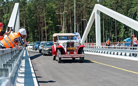 Pierwszy most nad przekopem oddany do użytku