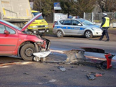 Pijany kierowca ciężarówki sprawcą kolizji
