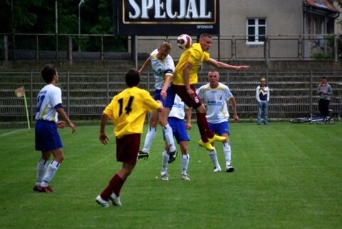 Do przerwy 0-1 (piłka nożna)