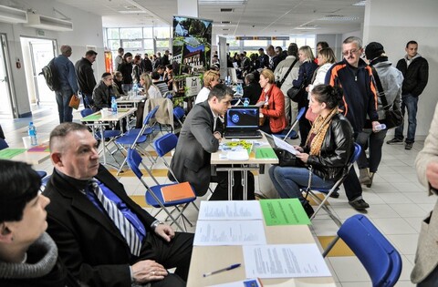 Ponad 500 ofert pracy, nie wszyscy zadowoleni