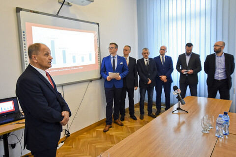 Radni PiS: Właśnie upadł mit Witolda Oszczędnego