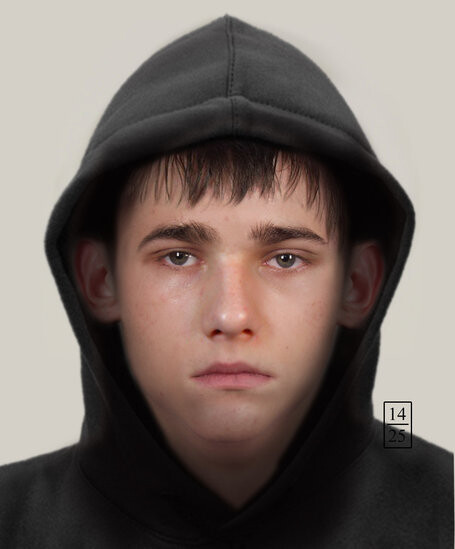 Zaatakował uczennice, szuka go policja