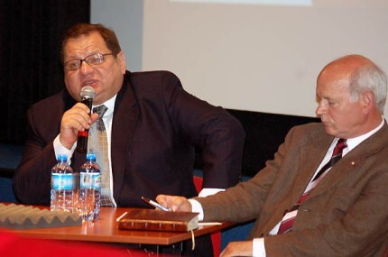 Poselski duet na debacie