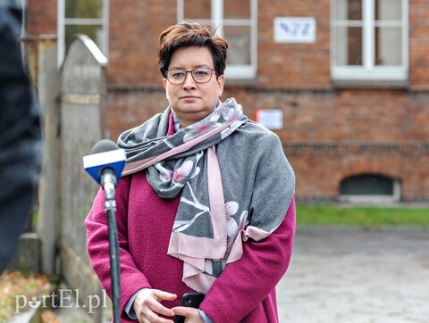Posłanka w obronie Pogotowia Socjalnego (śladem publikacji) 