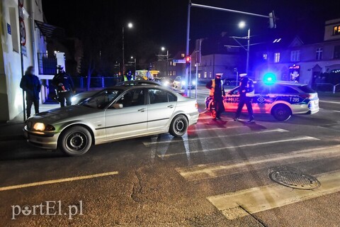 Potrącenie 69-letniej kobiety przez kierowcę bmw