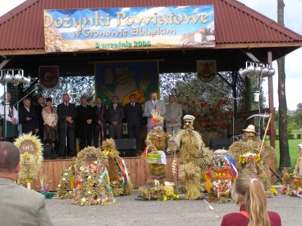 Powiatowe dożynki