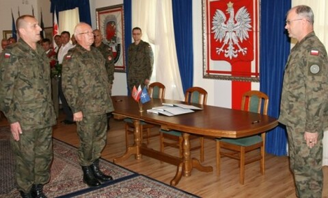 Pożegnanie dowódcy 16 PDZ