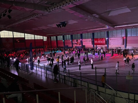 Pożegnanie lodowiska, saunowanie i sporty na Kalbarze