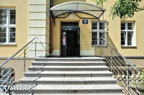 Praca w Elblągu. Jakie są oferty?