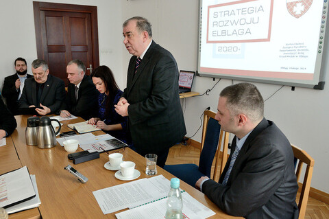 Gra w szachy (opinia nadesłana)