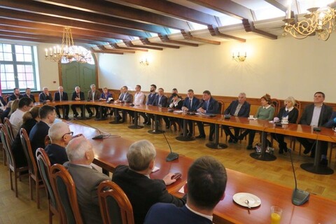 Prezydent spotkał się z przedsiębiorcami