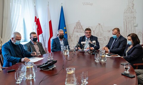 Prezydent tłumaczy podwyżki