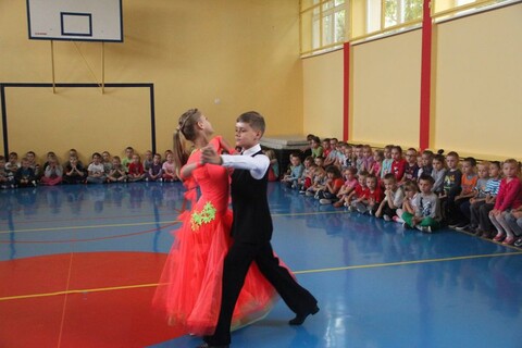 Promyk w szkołach