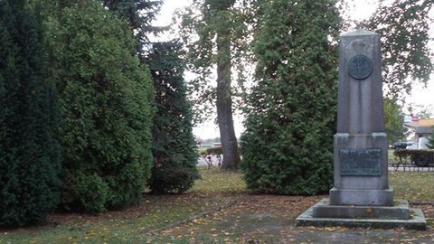 Do Próchnika powróci przedwojenny obelisk