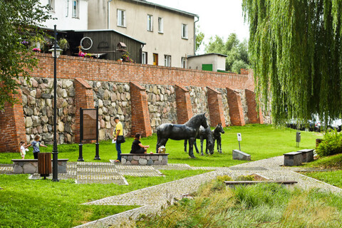 Przystanek Sztum (Cudze chwalicie, swego nie znacie, odcinek 7) 