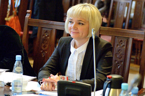 Czy będzie oddział geriatryczny? Czy szpitale będą łączone?
