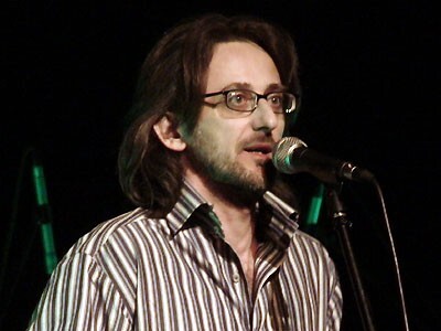 Recytuje Piotr Kogut