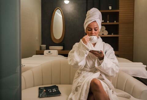 Relaks dla ciała i umysłu – polecane zabiegi SPA na stres