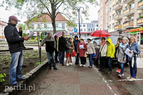 Przyszli do posła, zastali... dwie kartki