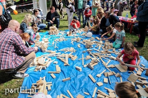Kto i jak może sięgnąć po 500 zł na dziecko