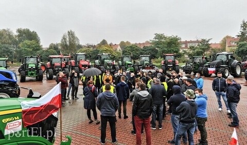 Rolniczy protest w Elblągu. Nie dla piątki Kaczyńskiego