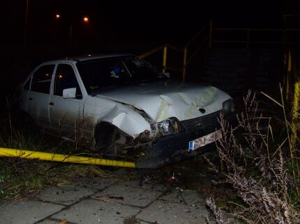 Rozbił auto i uciekł