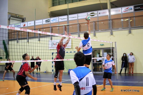 Ruszyła siatkarska liga amatorów