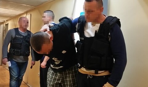 Sąd aresztował 17-latka podejrzanego o ciężkie pobicie mężczyzny
