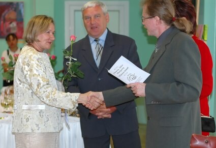 Salon plastyczny w Zakrzewie otwarty
