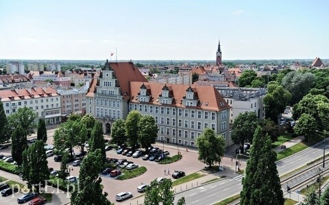 Dwadzieścia dwie osoby z zarzutami prania pieniędzy