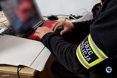 Żołnierz z Elbląga zatrzymany pod zarzutem posiadania dziecięcej pornografii