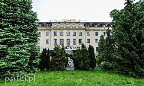 Sprzedaż hotelu Arbiter. Do trzech razy sztuka?
