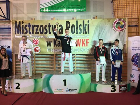 Srebro dla elbląskiego karateki