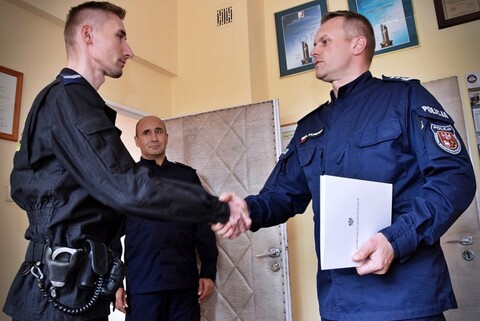 Policjant z Elbląga uratował tonące dzieci w Tajlandii