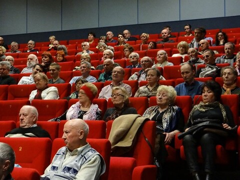 Stare Miasto w filmowym kadrze