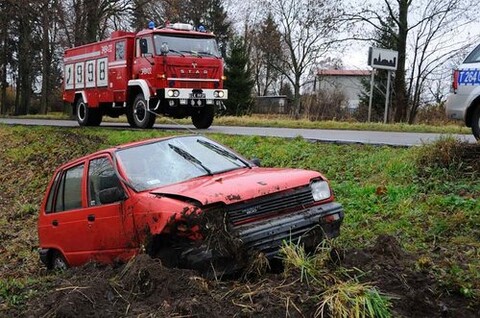 Suzuki wyleciało z drogi