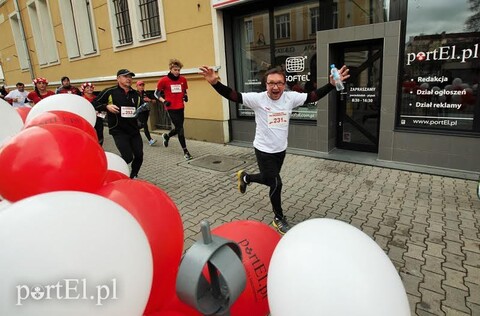 Świętuj i biegnij do mety