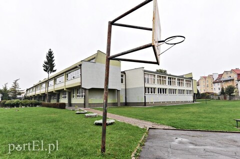 Ping-pong przy okrągłym stole