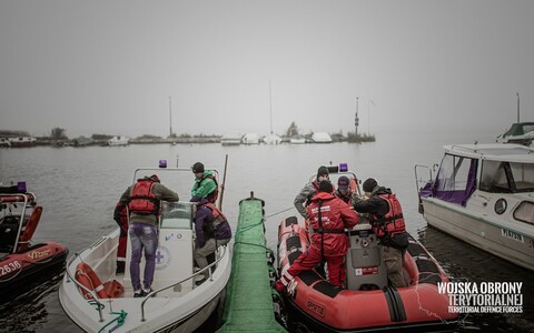 Terytorialsi działają także na wodzie