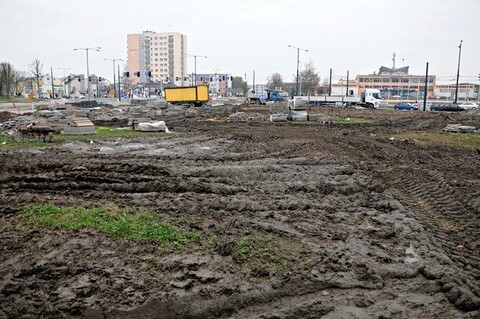 Działki są, ale nie ma komu budować