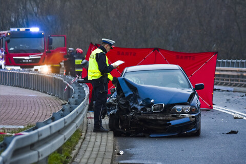 Tragiczny wypadek na Modrzewinie, kierowca bmw był nietrzeźwy (aktualizacja) 