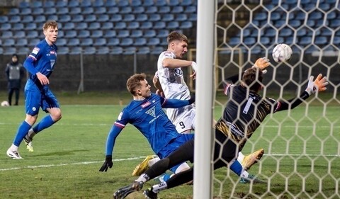 Trener Damian Hebda: ostatnio blamaż, dziś sportowa złość komentarze pomeczowe