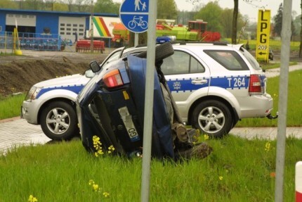 Trzeźwość+zapięte pasy+refleks = ŻYCIE