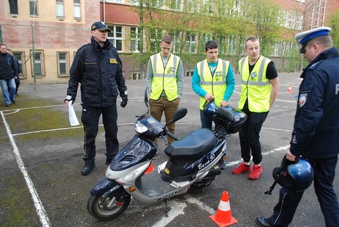 Turniej motoryzacyjny dla uczniów