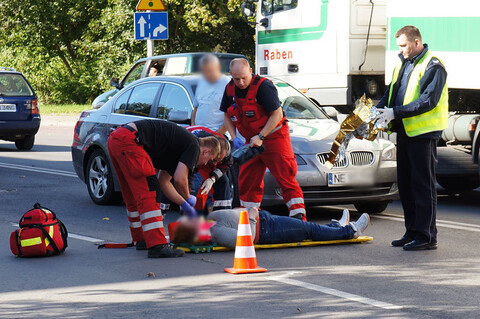 Tysiąclecia: piesza weszła wprost pod samochód