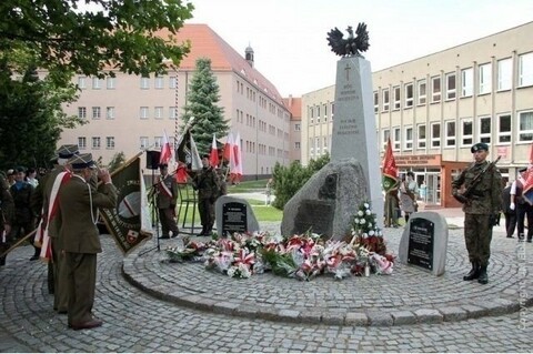 Uczcijmy pamięć Powstańców Warszawskich