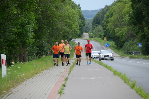 Biegiem wychodzą z życiowych zakrętów