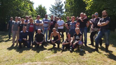 W tym miejscu odpocznie motocyklista, rowerzysta i piechur